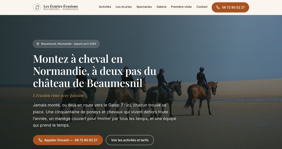 Page d’accueil du site Les Écuries Évasions